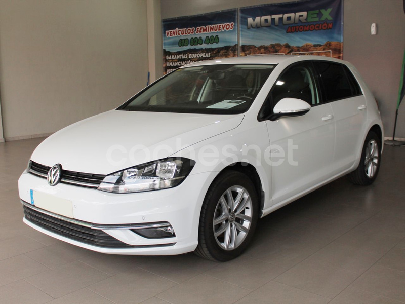 VOLKSWAGEN Golf Advance 1.6 TDI