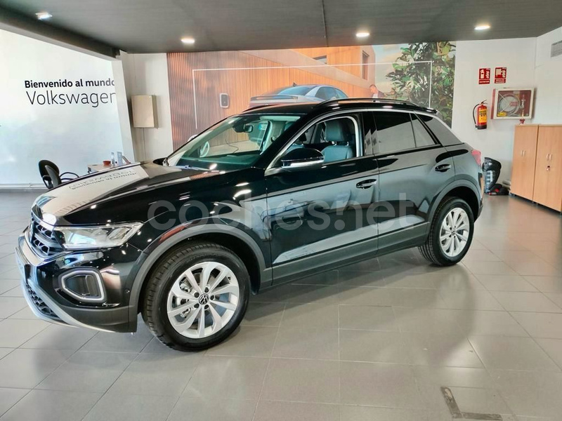 VOLKSWAGEN T-Roc Mas 1.5 TSI DSG