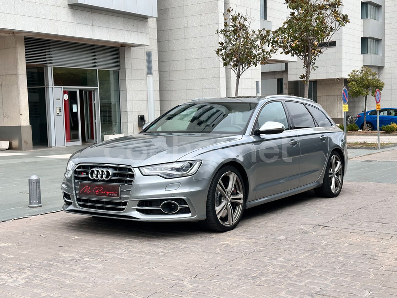 AUDI S6 Avant 5.2 FSI V10 435 quattro tiptronic