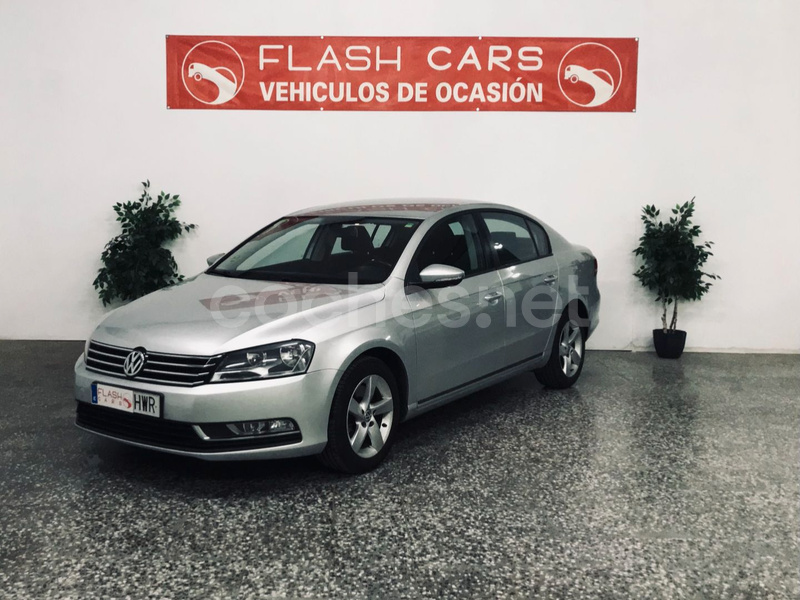 VOLKSWAGEN Passat 1.6 TDI Advance Bluemotion Tech