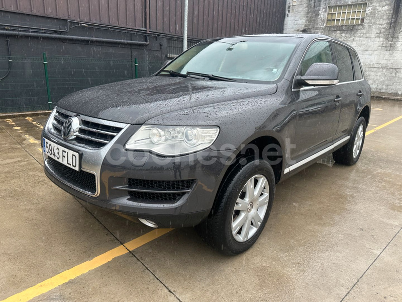 VOLKSWAGEN Touareg 2.5 R5 TDI Country Tiptronic