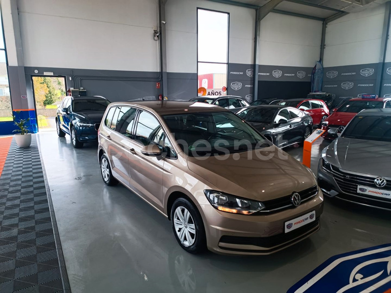 VOLKSWAGEN Touran Advance 2.0 TDI