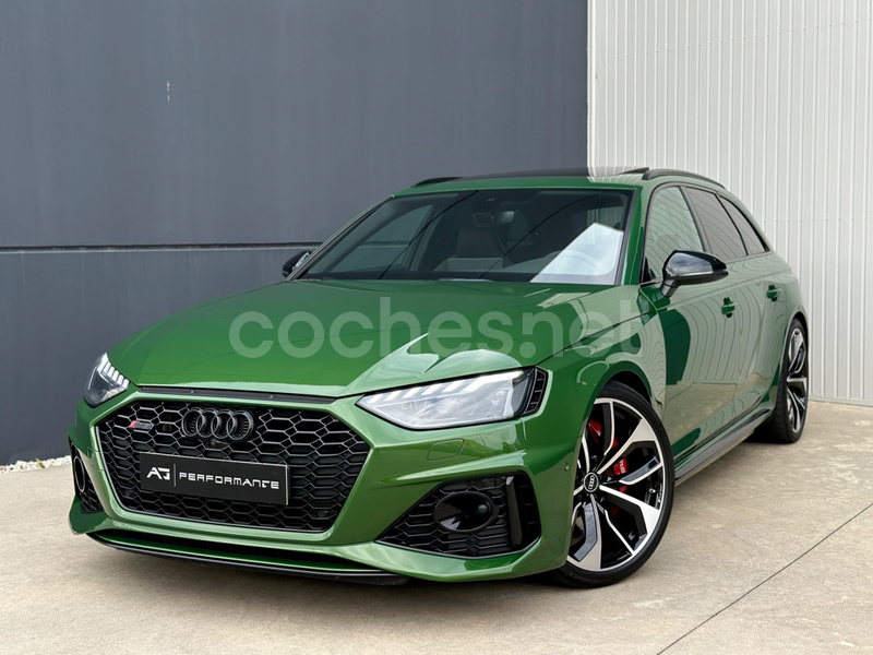 AUDI A4 RS4 Avant TFSI quattro tiptronic