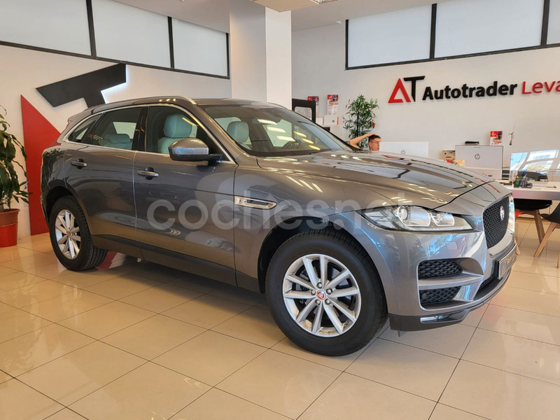 JAGUAR F-Pace 2.0L i4D Pure AWD Auto