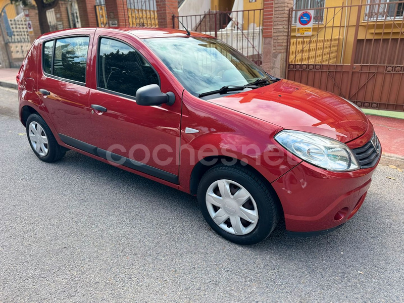 DACIA Sandero Ambiance 1.2 16v E5