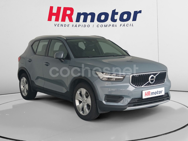 VOLVO XC40 1.5 T2 Momentum Auto 5p.