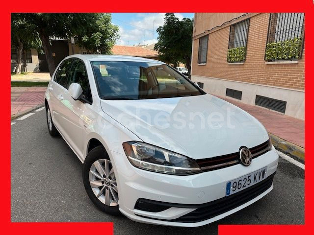 VOLKSWAGEN Golf Advance 1.6 TDI