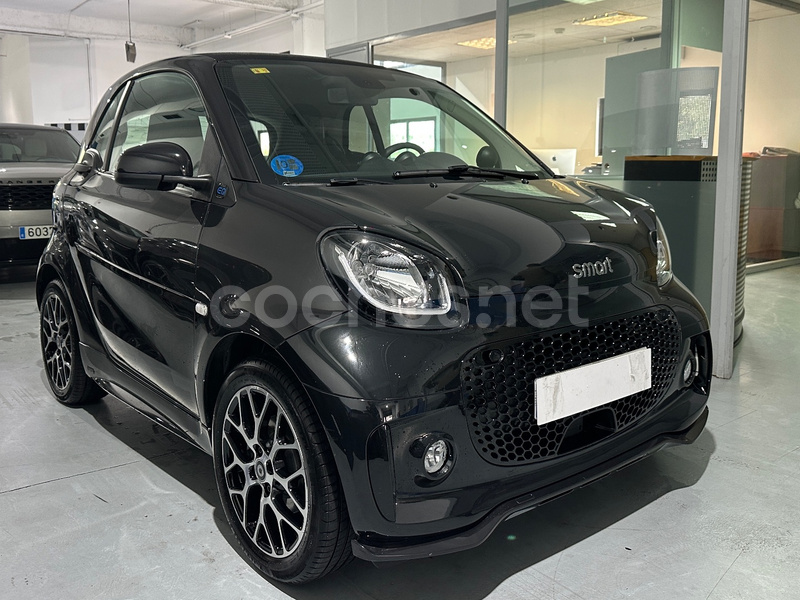 SMART fortwo 60kW81CV electric drive coupe