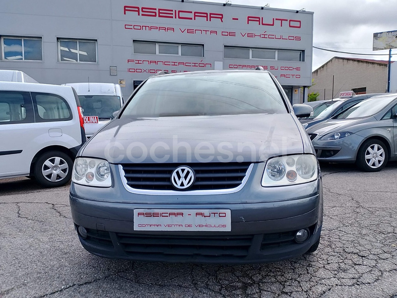 VOLKSWAGEN Touran 2.0 TDI 140 Highline