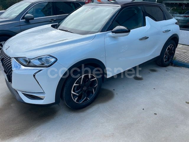 DS DS 3 Crossback BlueHDi Manual CONNECTED CHIC