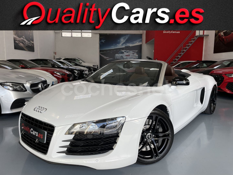 AUDI R8 Spyder 4.2 FSI V8 quattro R tronic