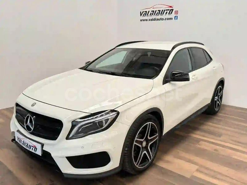 MERCEDES-BENZ Clase GLA GLA 220 CDI AMG Line