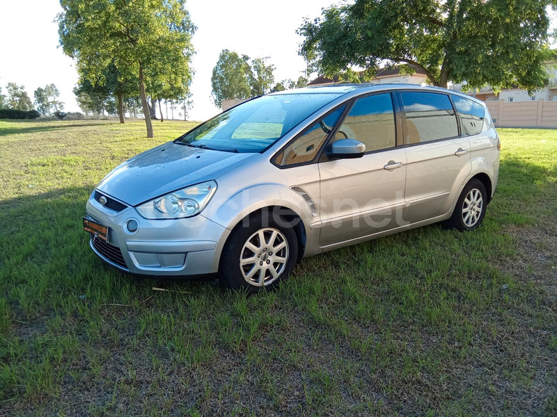 FORD S-MAX 2.0 TDCi Titanium