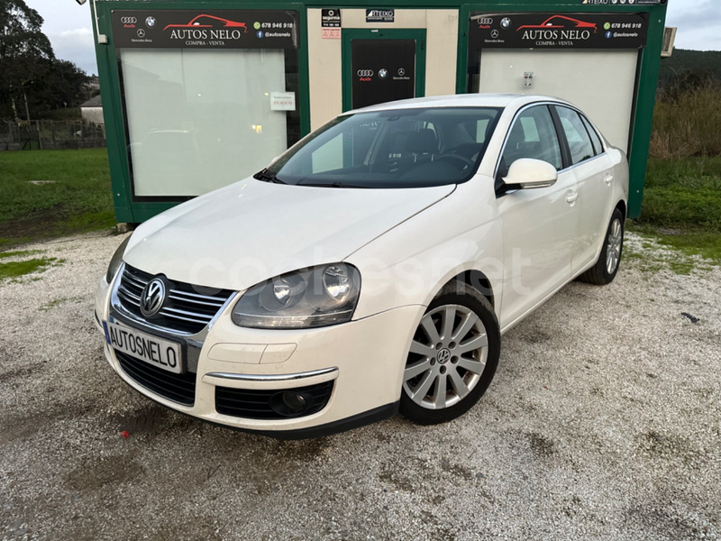 VOLKSWAGEN Jetta 1.9 TDI DPF BlueMotion Highline