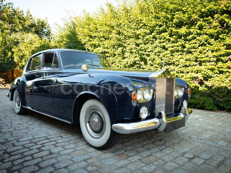 ROLLS-ROYCE Silvier SILVER SPIRIT II