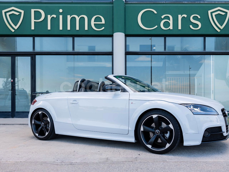 AUDI TT Roadster 2.0 TFSI S line edition