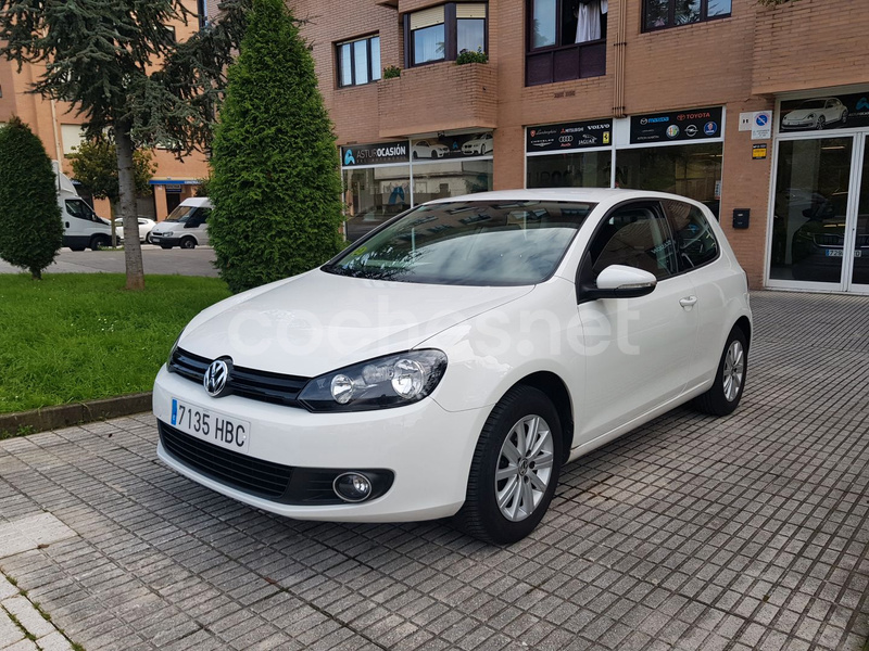 VOLKSWAGEN Golf 1.6 TDI BlueMotion