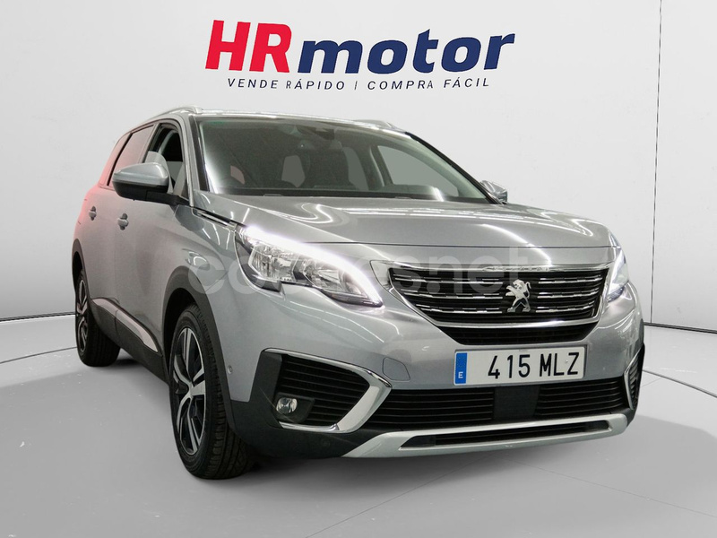 PEUGEOT 5008 Allure 1.2L PureTech SS