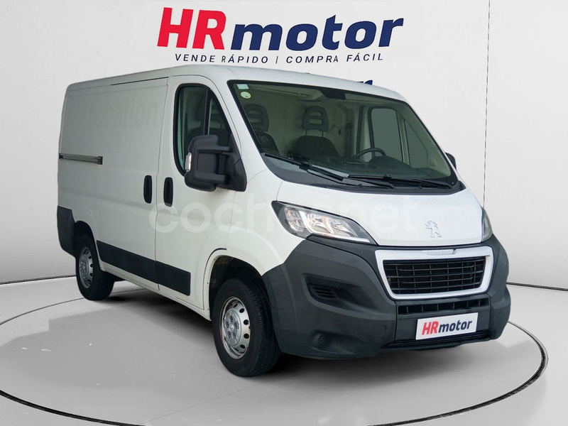 PEUGEOT Boxer 330 L1H1 BlueHDi