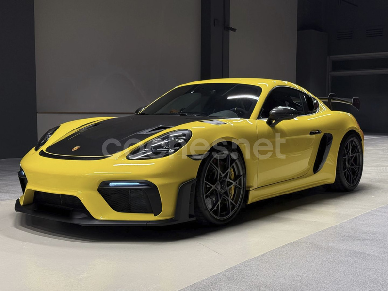 PORSCHE 718 Cayman GT4 RS