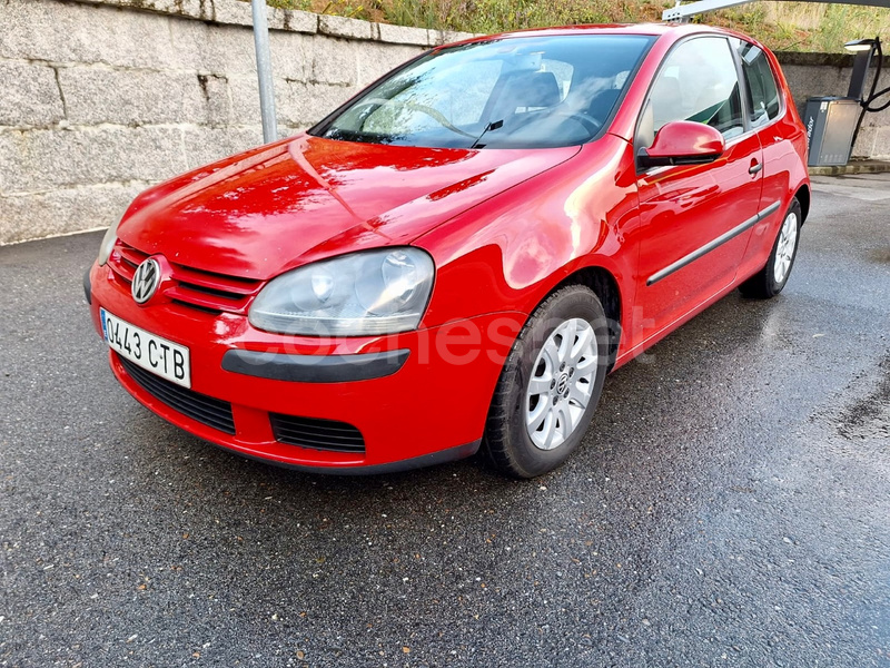 VOLKSWAGEN Golf 1.9 TDI Sportline