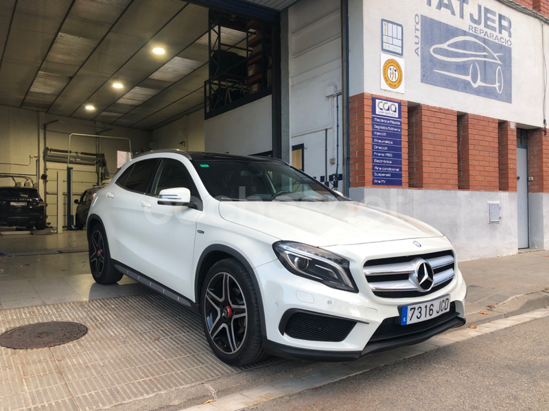 MERCEDES-BENZ Clase GLA GLA 220 d AMG Line