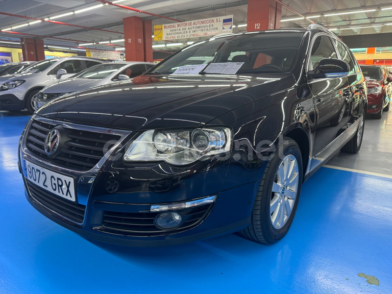 VOLKSWAGEN Passat Variant 2.0 TDI DPF Highline