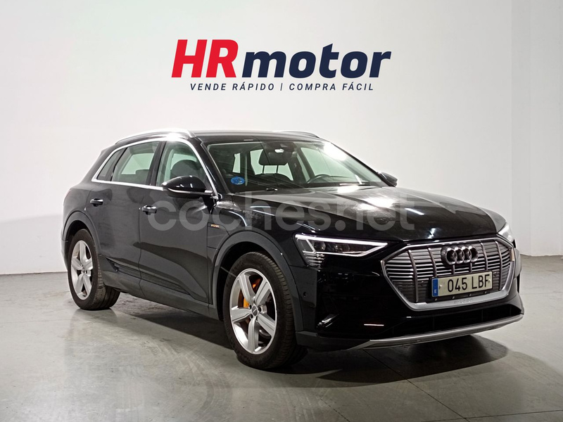 AUDI e-tron Advanced 55 quattro