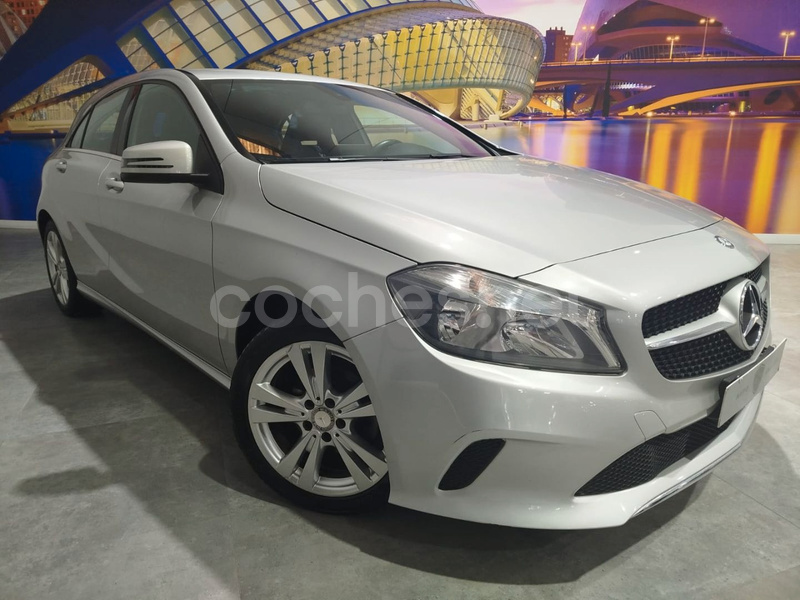 MERCEDES-BENZ Clase A A 180 d Urban