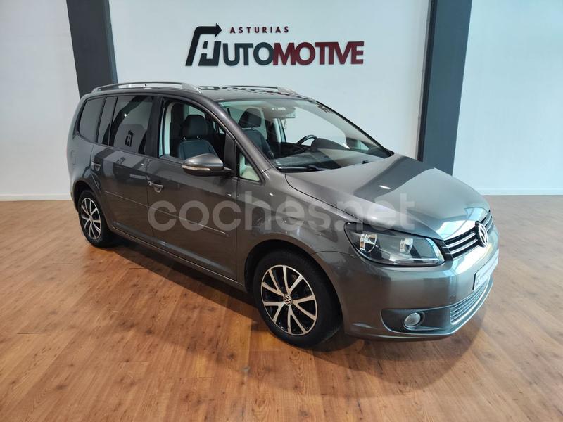 VOLKSWAGEN Touran 1.6 TDI Advance