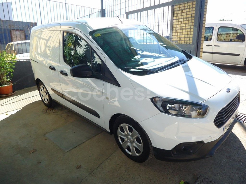 FORD Transit Courier Van 1.5 TDCi Trend