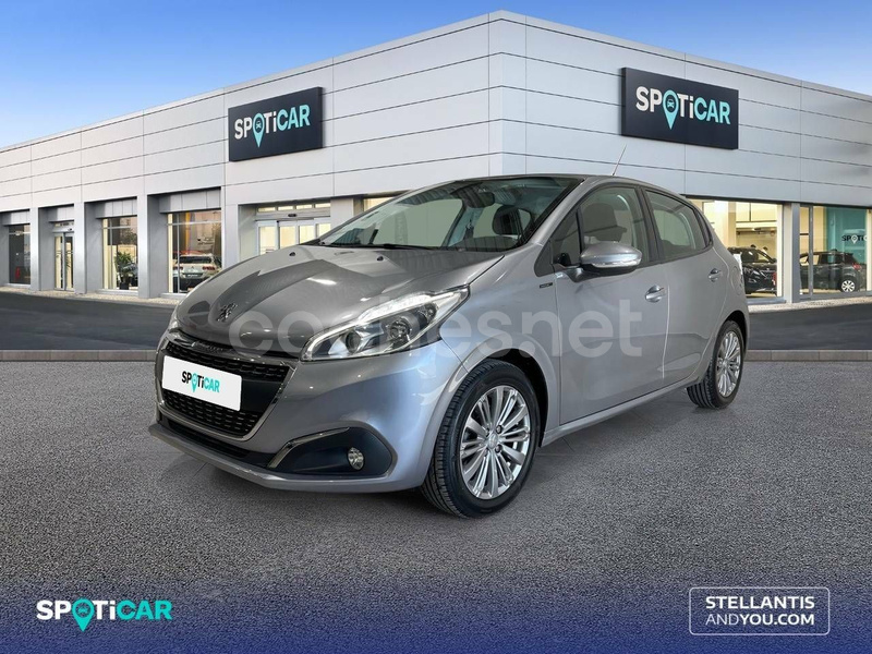 PEUGEOT 208 5P Signature 1.2L PureTech 60KW 82CV 5p.