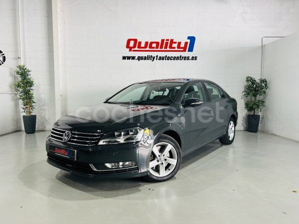 VOLKSWAGEN Passat 2.0 TDI Advance BMT