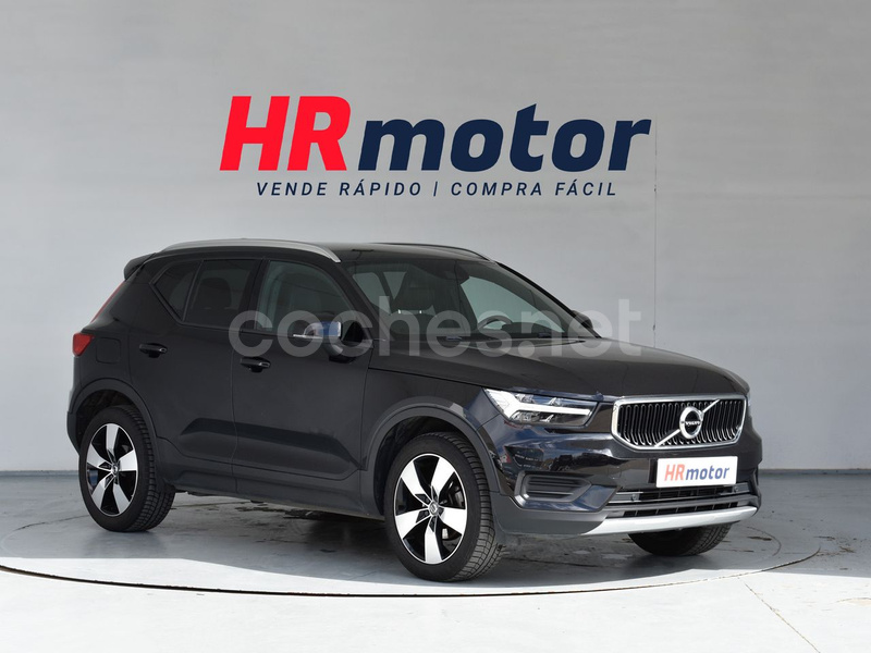 VOLVO XC40 2.0 D3 Momentum