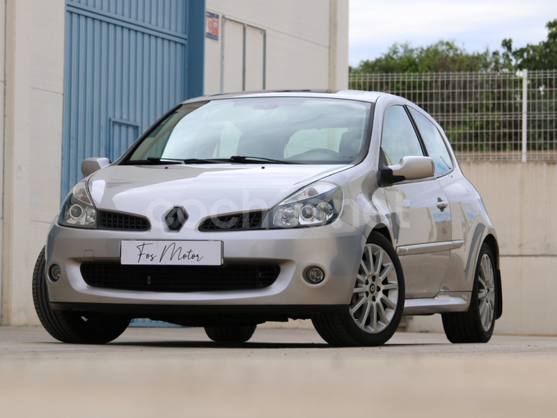 RENAULT Clio Renault Sport 2.0 16v