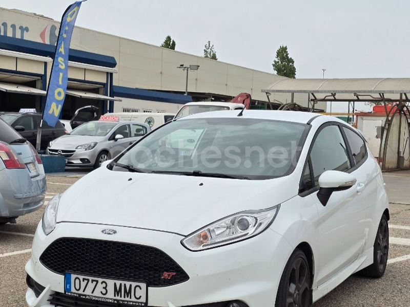 FORD Fiesta 1.6 EcoBoost ST