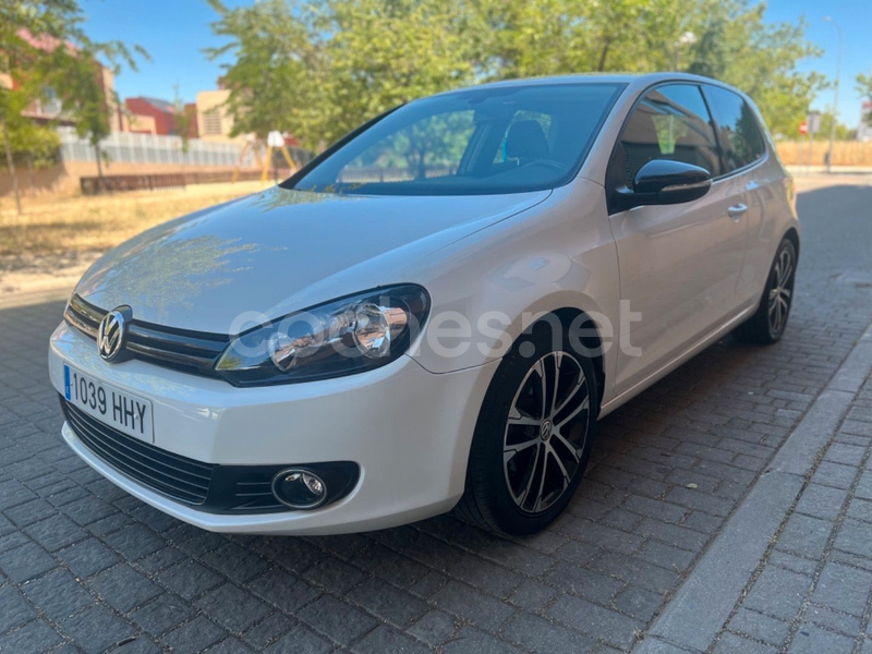 VOLKSWAGEN Golf 1.6 TDI BlueMotion