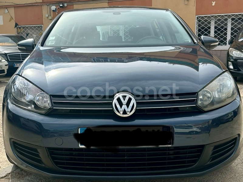 VOLKSWAGEN Golf VI 2.0 TDI DPF Sport