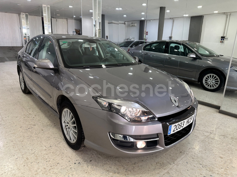 RENAULT Laguna Emotion dCi 110 eco2