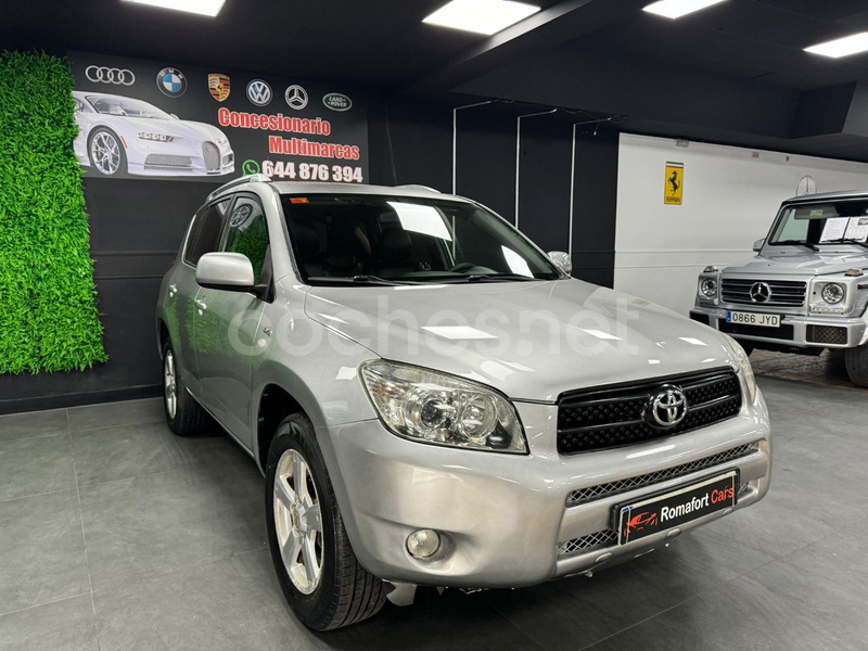 TOYOTA Rav4 2.2 D4D Executive