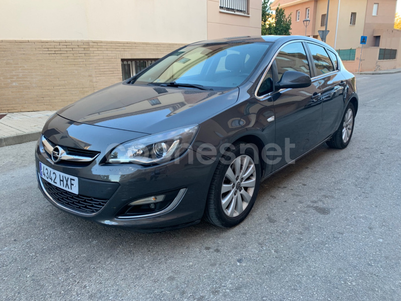 OPEL Astra 1.7 CDTi SS 110 CV Selective