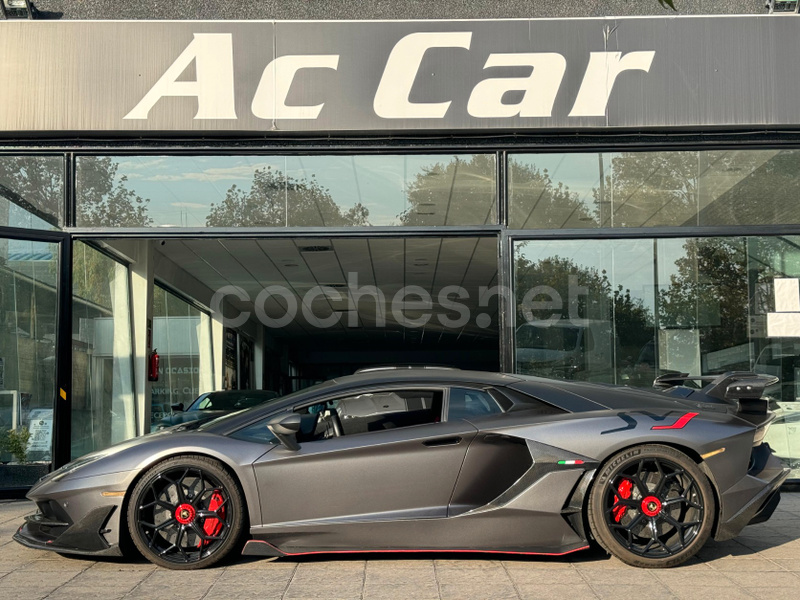 LAMBORGHINI Aventador 6.5 V12 LP 7004