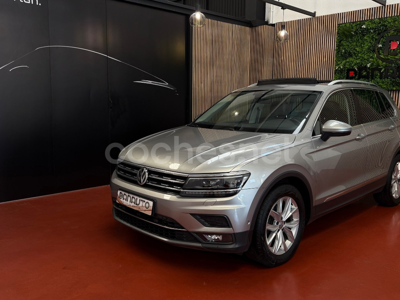 VOLKSWAGEN Tiguan Advance 2.0 TDI DSG