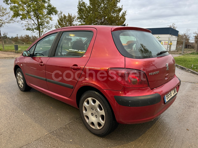 PEUGEOT 307 2.0 HDi 90 XR Clim Plus