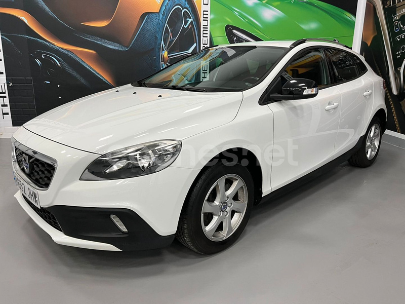 VOLVO V40 Cross Country 2.0 D2 Kinetic