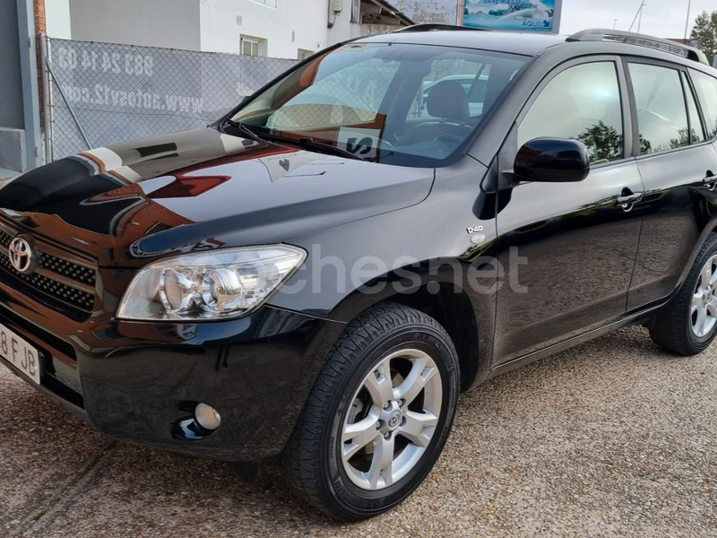 TOYOTA Rav4 2.2 D4D Executive Cross Sport