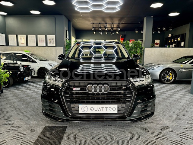 AUDI SQ7 4.0 TDI quattro tiptronic