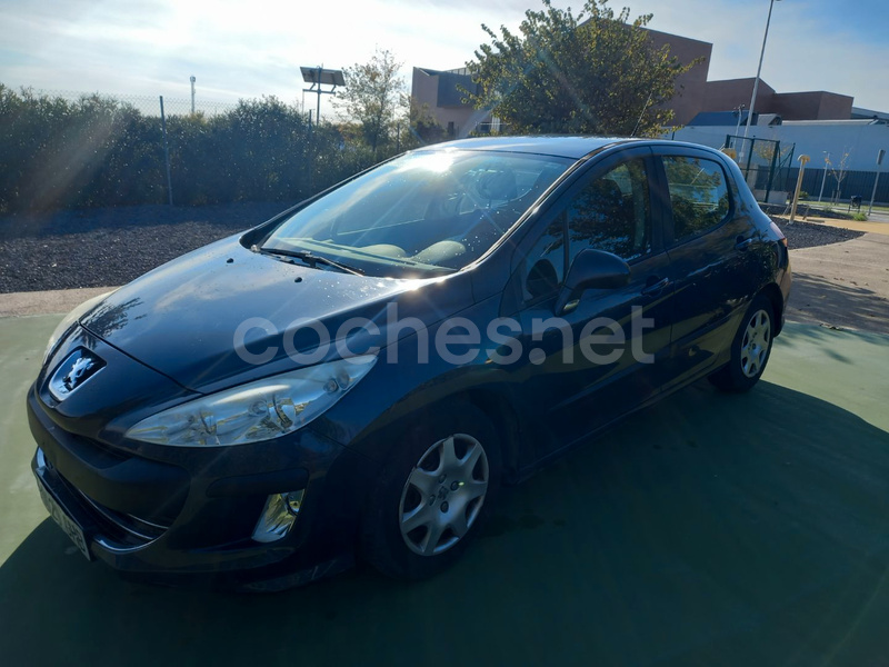 PEUGEOT 308 Confort 1.6 HDI 90