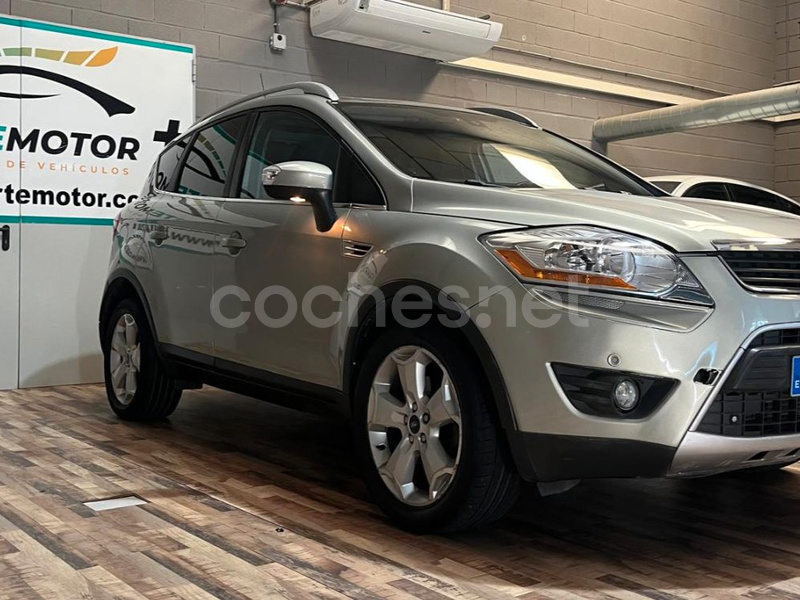 FORD Kuga 2.0 TDCi 4WD Titanium