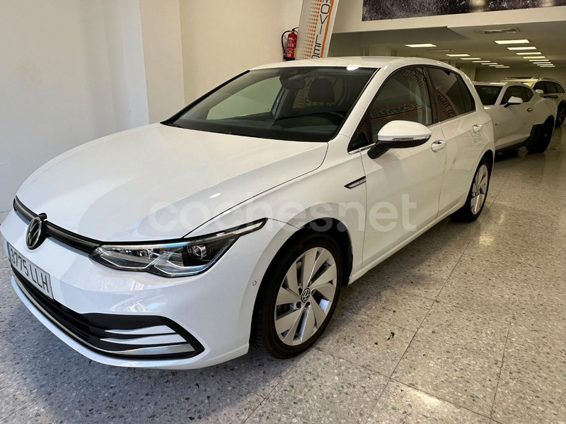 VOLKSWAGEN Golf Style 1.5 eTSI DSG